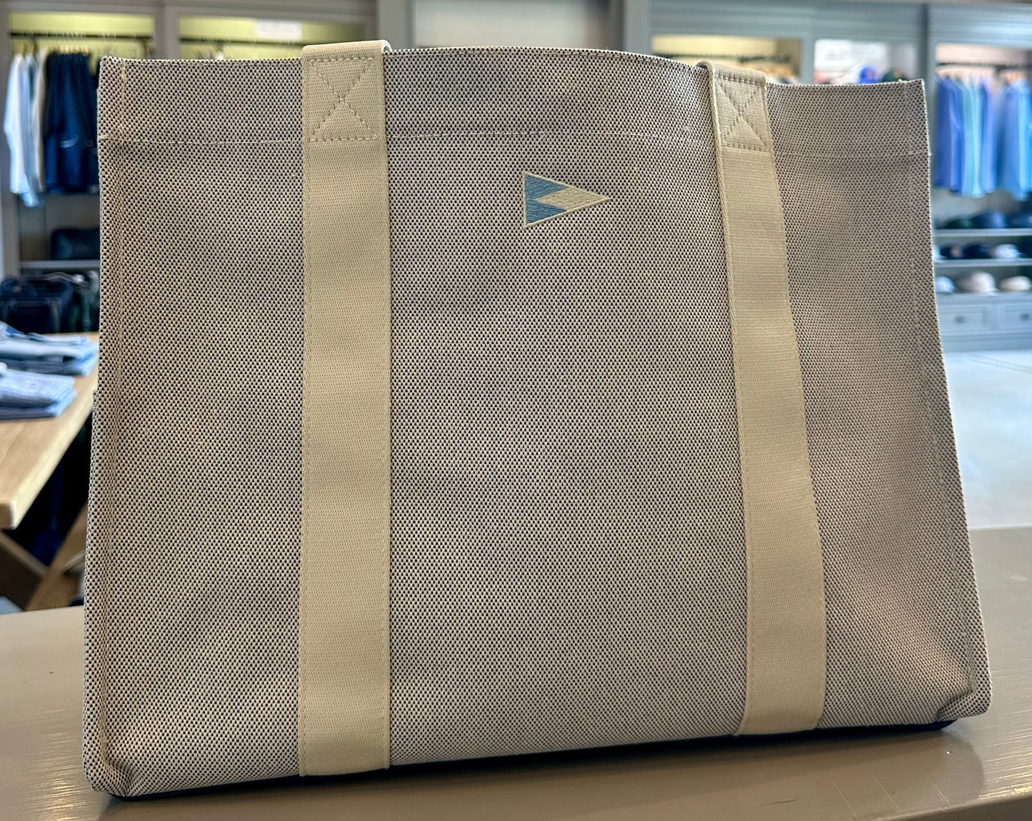 TRVL Tote