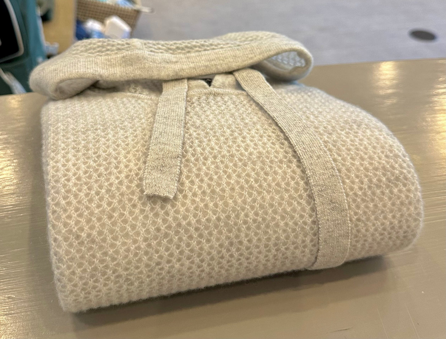 Alashan Lightweight Cashmere Hoodie